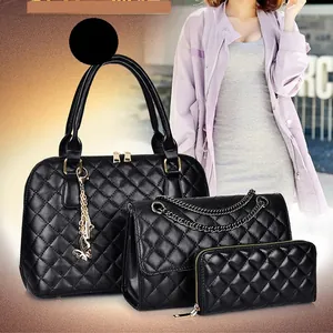 Women Quilted PU Leather Handbag Crossbody Bag And Wallet Set With Butterfly Pendant Elegant Fashion Tote Bag