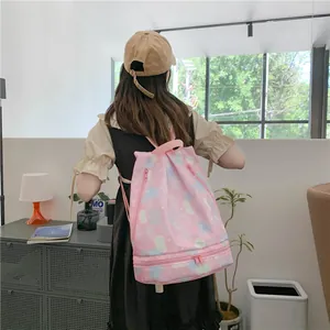 Rosa Yoga Rucksack mit Farbverlauf und separatem Fach für nasse Schuhe und Fitness