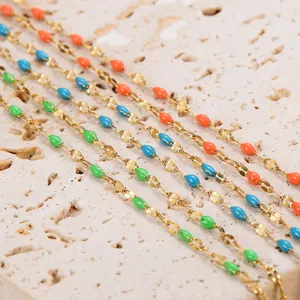 Collier en acier inoxydable 304 doré orné de breloques en émail coloré pour femmes