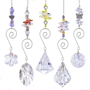 Vijfdelige kristallen suncatcher set met vlinderhangers en kleurrijke prismakralen