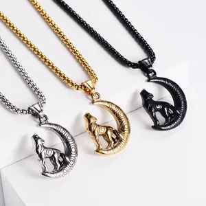 Collane vintage in acciaio inossidabile con pendente lupo che ulula alla luna in tre colori