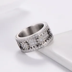 Bague engrenage mécanique en acier inoxydable argenté avec zircons brillants style hip hop