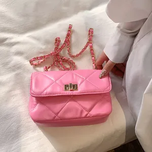 Women Rhombus Quilted PU Leather Crossbody Bag Fashion Shoulder Square Bag Gold Metal Turn Lock Chain Strap Elegant Purse