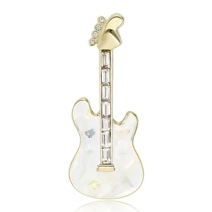 Mode Guitare Broche en Alliage d'Instrument de Musique pour Femmes Simple Broche de Guitare en Émail avec Strass pour Robe Bijoux