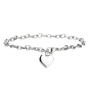 Bracelet en acier inoxydable poli avec pendentif cœur, maillons ovales et fermoir mousqueton
