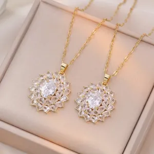 Collier Pendentif Fleur Acier Inoxydable Zircon Ovale Incrusté Chic Élégant Chaîne De Clavicule Pour Femmes