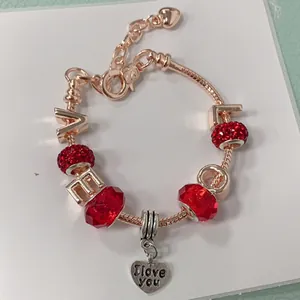 DIY Rotes Herz Charm Armband Legierung Kristall Perlen Liebe Herz Anhänger Schlangenkette Armband Valentinstag Geschenk Für Damen Schmuck