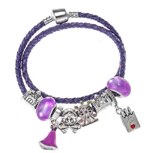 Violettes Lederarmband doppelt gewickelt mit Riesenrad und Schloss Anhängern für Damen