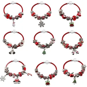 Bracciale Christmas in Pelle Intrecciata Rossa Per Donna Placcato Argento Con Pendenti Babbo Natale Albero Fiocco Di Neve Gioielli