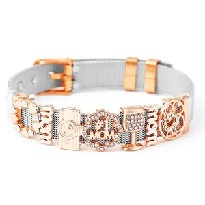 Bracelet maille pour femme avec breloques cœur et maman en argent et or rose