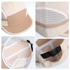 Detail van mesh paneel, zweetband en verstelbare sluiting op een outdoor camping pet