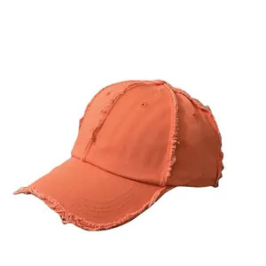 Casquette de baseball orange en coton vieilli avec bords effilochés et style vintage