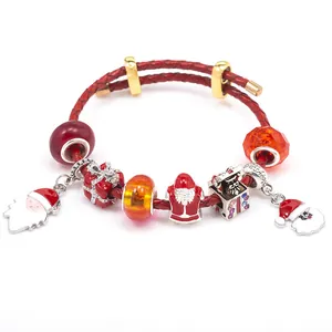 Bracelet de Noël ajustable avec breloques Père Noël et cordon en cuir rouge tressé