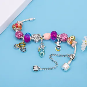 Pulsera de dijes DIY bañada en plata con cuentas de colores y colgante de corazón MOM