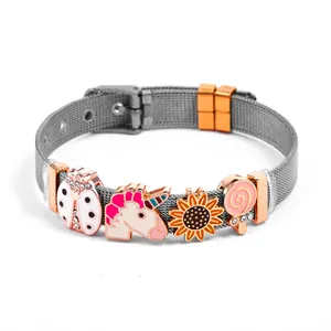 Edelstahl Mesh-Armband in Silber mit roségoldenen Einhorn- und Blumen-Anhängern