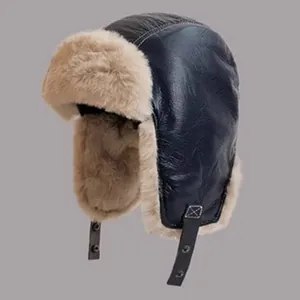Chapeau de trappeur en similicuir avec doublure en peluche chaude et cache-oreilles