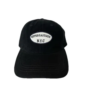 Casquette de baseball en coton noir classique avec broderie Uppereastside N.Y.C. et visière