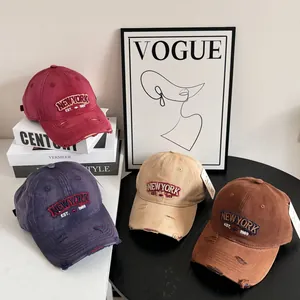Vintage distressed baseball caps with New York embroidery in four stylish colors