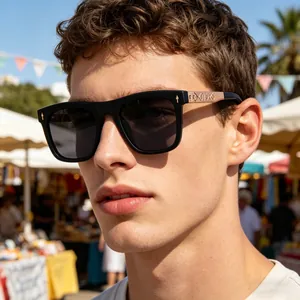 Fashion Square Sunglasses For Men Women Vintage Metal Embossed Temple UV400 Gradient Lens Outdoor Travel Shades Jewelry