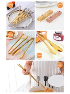 Vue détaillée du service de pinces et baguettes en acier inoxydable doré pour fondue