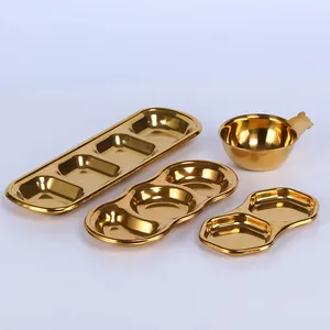 Détail des coupelles à sauce en acier inoxydable 304 doré poli pour service de table