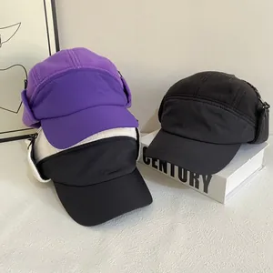Winter thermal earflap baseball cap in fleece fabric with adjustable windproof side flaps