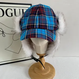 Chapka Femme Carreaux Bleus Doublure en Fausse Fourrure Hiver Chaud Coupe-vent Bonnet Bombardier Avec Cache-oreilles