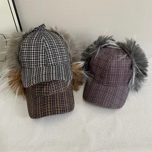 Chapkas d'hiver à carreaux en trois motifs avec fausse fourrure chaude pour protéger du froid