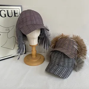 Chapeau Bombardier à Carreaux Style Coréen pour Femmes Avec Cache-oreilles en Fausse Fourrure Bonnet d'Hiver Chaud Coupe-vent