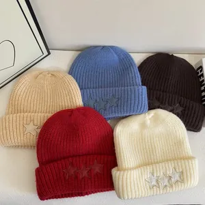 Gorro de Punto Cálido de Invierno para Mujer Con Tres Parches de Estrellas Gorro de Acrílico Grueso para Uso Diario