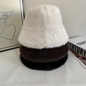 Pluche bucket hats van imitatiebont voor dames in de kleuren crème, bruin en zwart
