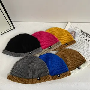 Contrast Color Ribbed Knitted Beanie Hat For Men Women Winter Warm Windproof Snowflake Patch Miki Hat Outdoor Casual Brimless Skull Cap