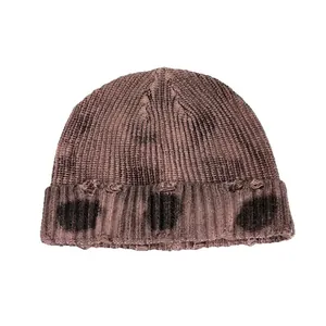 Bonnet en tricot style vintage avec motif tie-dye et détails déchirés pour femmes