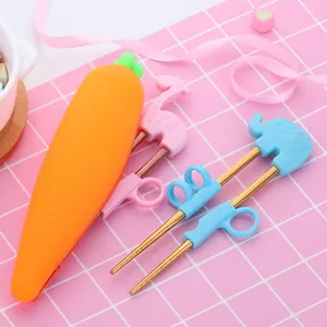 Kinder-Lernstäbchen aus 304 Edelstahl mit Silikon-Tierfiguren und Karotten-Etui