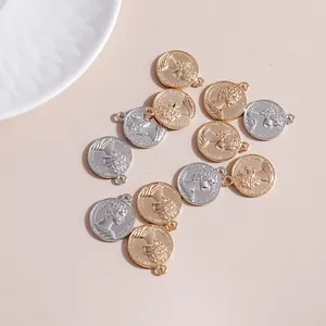 Macro di ciondoli a moneta Elizabeth II 1981 in oro e argento per gioielli DIY