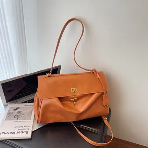 Women Large Capacity Synthetic Leather Tote Bag Vintage Shoulder Handbag With Gold Twist Lock For Office Commuter Work Daily Travel