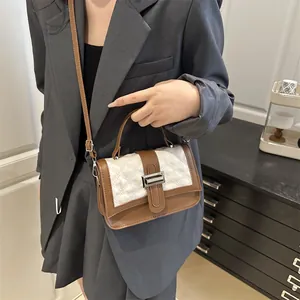 Petit sac à main carré à carreaux pour femmes avec bandoulière réglable amovible
