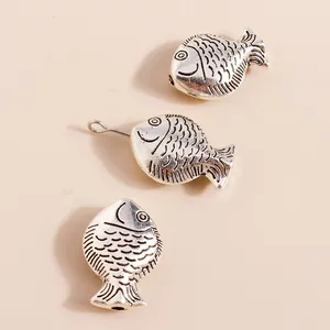 Retro koi fish charms made of antique silver plated alloy for DIY jewelry making