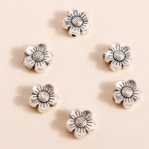 Antique Silver Alloy Flower Charms Vintage Plum Blossom Pendants For DIY Jewelry Making Handcrafted Craft Supplies Accessoires