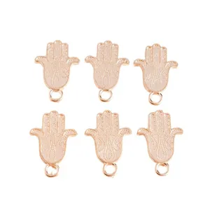 Set mit sechs roségoldenen Hamsa-Hand-Anhängern aus Legierung für DIY-Schmuck