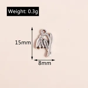 Détail du pendentif fleur de lys argenté vintage de 15mm avec mesures de taille et de poids