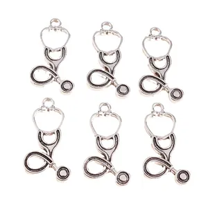 Set di 6 ciondoli a forma di stetoscopio in lega argento vintage per gioielli fai da te