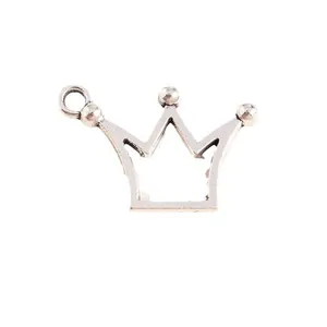 Hollow crown alloy pendant in matte silver finish for DIY jewelry making accessories