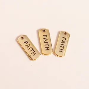 Tres colgantes rectangulares de aleación dorada con grabado Faith para joyas DIY