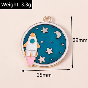 Detail van ruimteraket hanger afmetingen 29x25mm en gewicht 3,3g voor DIY sieraden