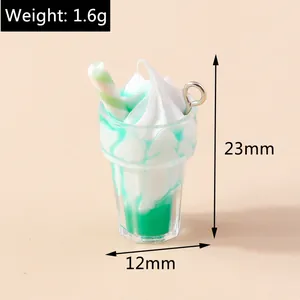 Pendentif miniature de sundae en résine avec anneau en argent et détails de 23mm