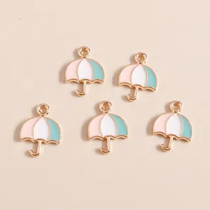 Cinq pendentifs parapluie en émail rose, blanc et vert menthe pour bijoux DIY créatifs