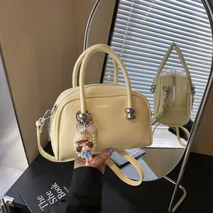 Niche Design PU Leather Small Square Handbag For Women Macaron Color Boston Style Crossbody Bag With Doll Artificial Pearl Charm Fashion Shoulder Bag