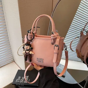 Fashion PU Leather Bucket Bag For Women Vintage Style Shoulder Crossbody Handbag With Cartoon Doll Pendant Pearl Chain Daily Use
