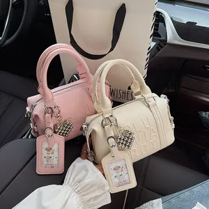 Niche Embossed Letter Boston Pillow Bag Women PU Lychee Leather Handbag With Heart Pendant Crossbody Shoulder Bag